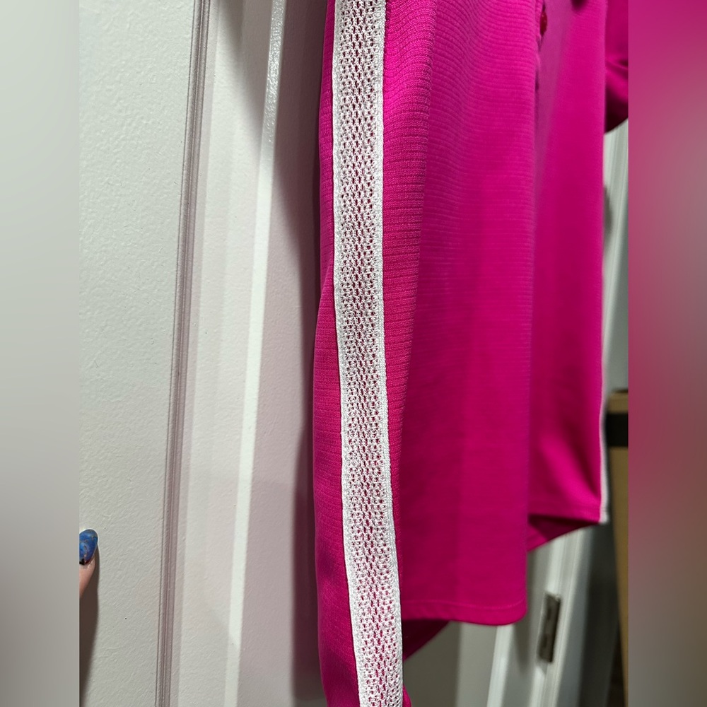 Under Armour Women's Pink Fitted Rival Polo Top - Size XS - Picture 5 of 7